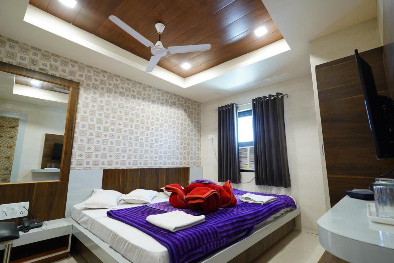 Hotel New Sundaram 150 Mtrs From Dargah Ajmer Extérieur photo