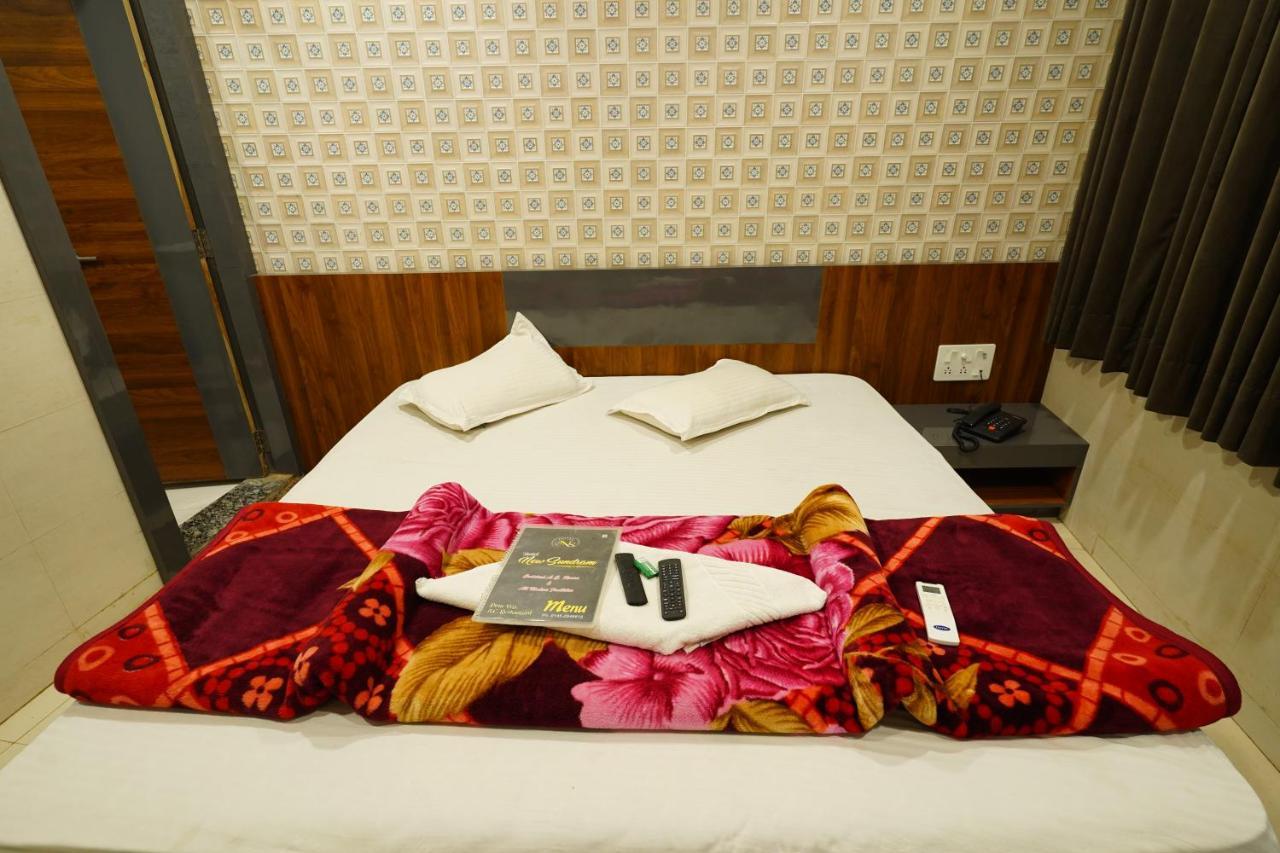 Hotel New Sundaram 150 Mtrs From Dargah Ajmer Extérieur photo