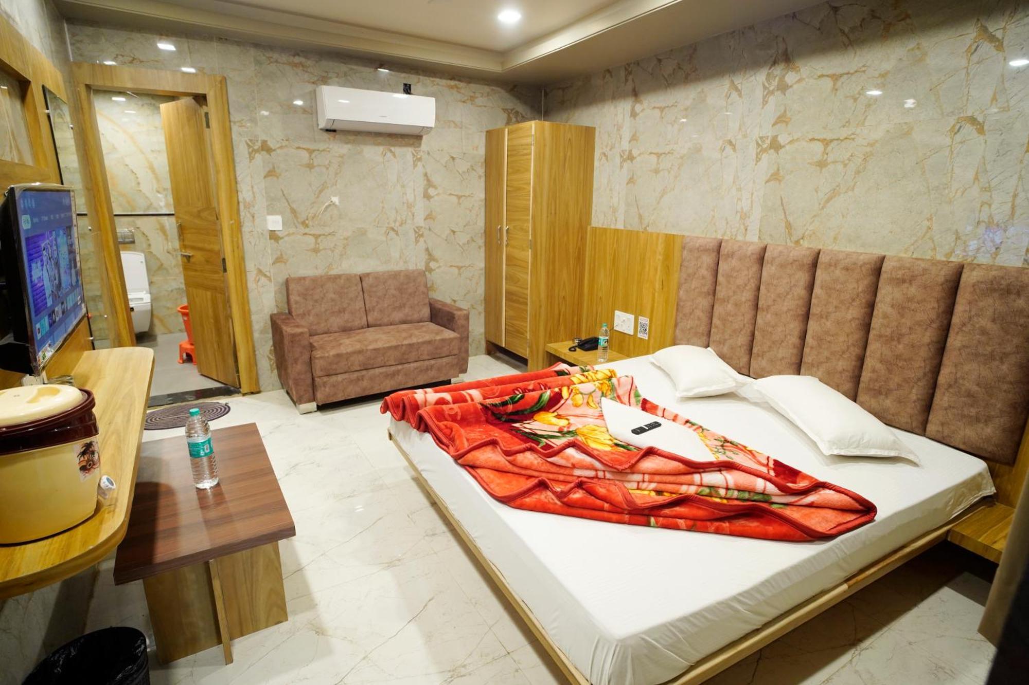 Hotel New Sundaram 150 Mtrs From Dargah Ajmer Extérieur photo